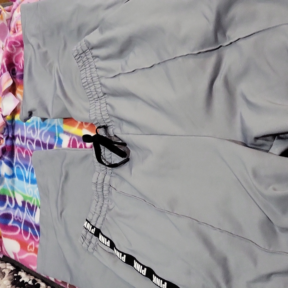 Victoria's Secret PINK Active Pants - Picture 6 of 11
